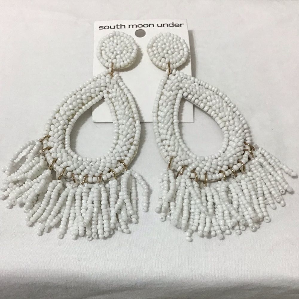 South Moon Under White Fringe Bead Pierced Earrings Nwt